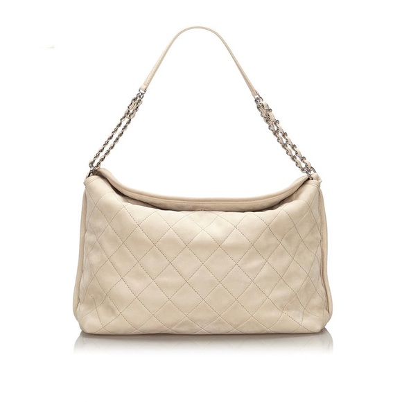 CHANEL FRENCH RIVIERA QUILTED SUEDE HOBO
BAG - Picture 3 of 7